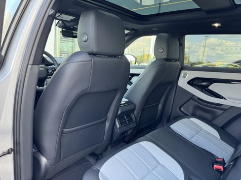 New 2026 Land Rover Range Rover Evoque Dynamic SE AWD/4WD image 26