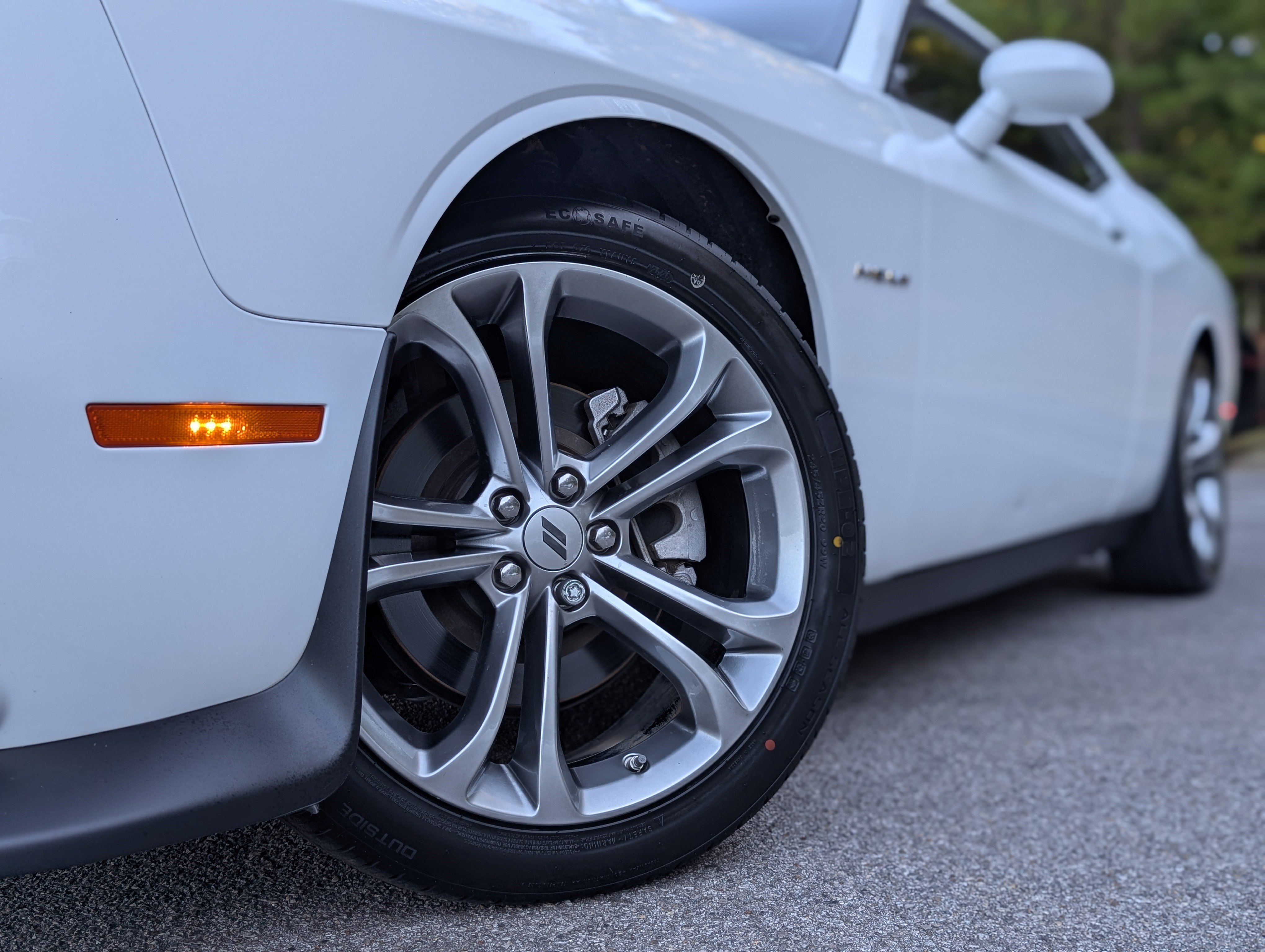 Used 2022 Dodge Challenger R/T RWD image 33