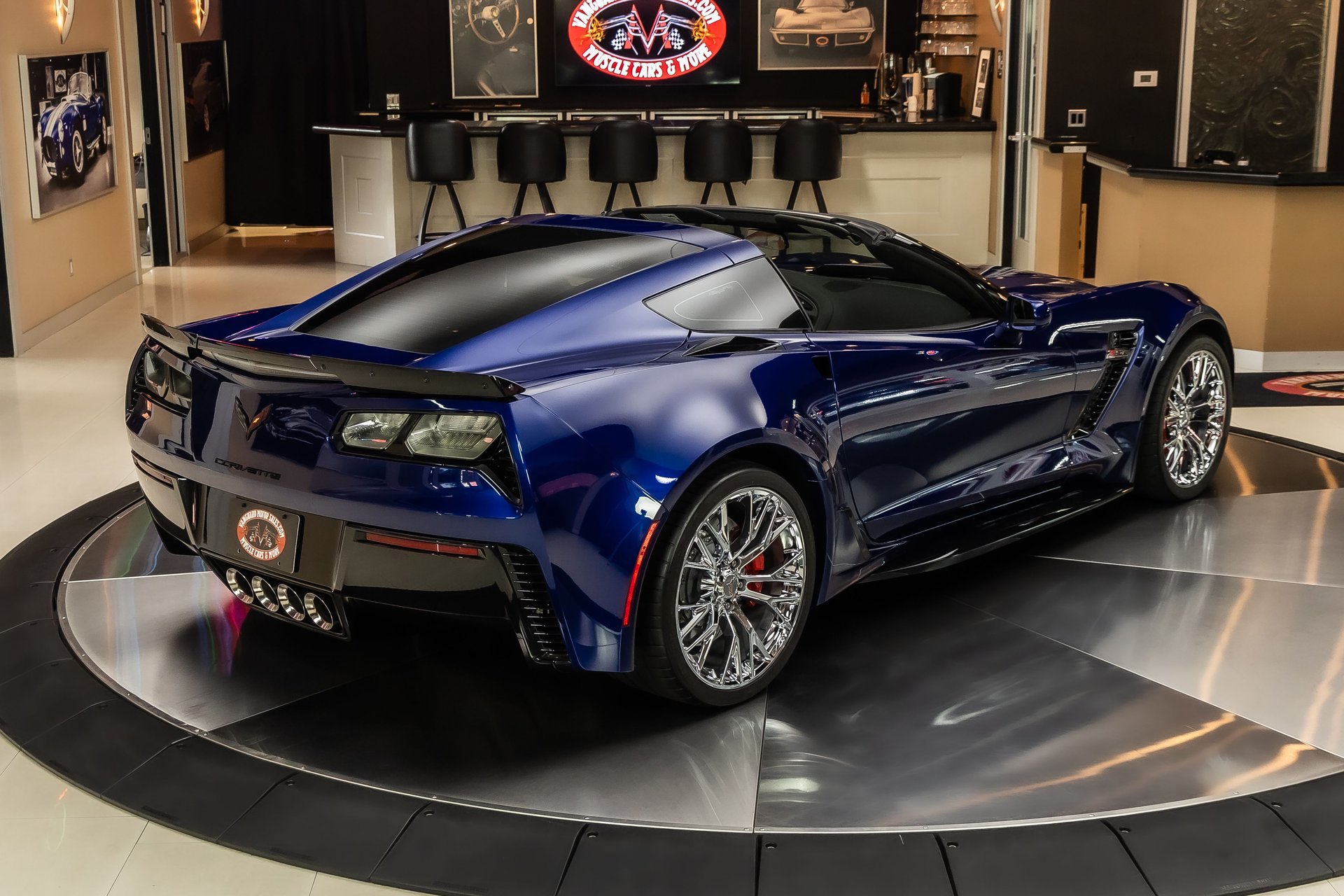 Used 2017 Chevrolet Corvette Z06 RWD image 14