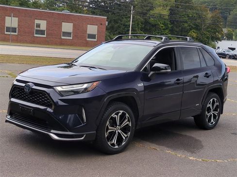 Used 2023 Toyota RAV4 XSE image 8