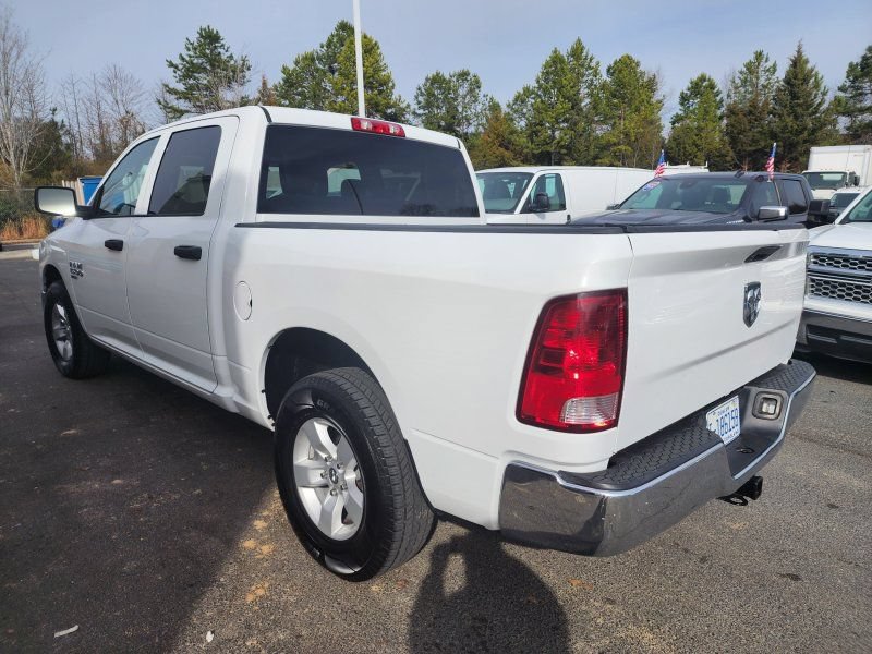 Used 2021 RAM 1500 Tradesman w/ Chrome Appearance Group RWD image 3