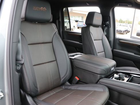 New 2026 Chevrolet Suburban High Country w/ LPO, Get Active Package image 36