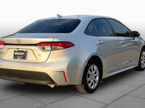 Used 2024 Toyota Corolla LE FWD image 13