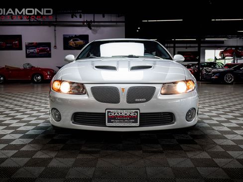 Used 2006 Pontiac GTO RWD image 32