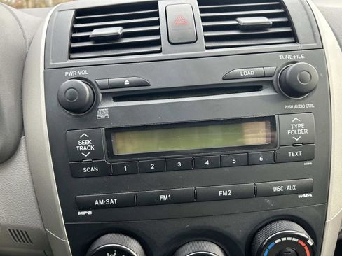 Used 2009 Toyota Corolla S image 27