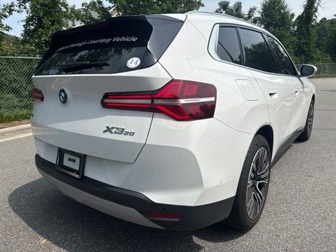 Used 2026 BMW X3 xDrive30i w/ Premium Package AWD/4WD image 5