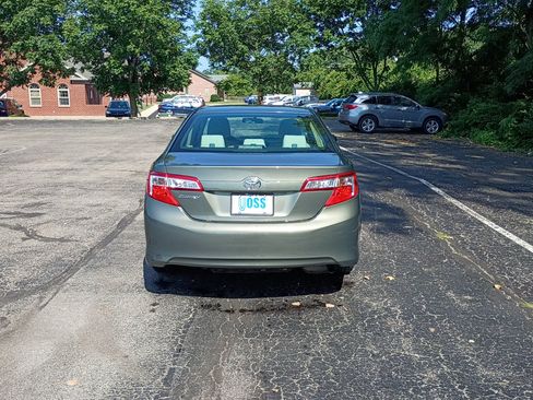 Used 2014 Toyota Camry FWD image 4