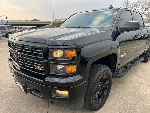 Used 2015 Chevrolet Silverado 1500 LTZ Z71 w/ Midnight Edition AWD/4WD image 11