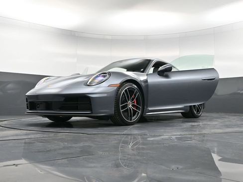 New 2026 Porsche 911 Carrera 4S AWD/4WD image 37