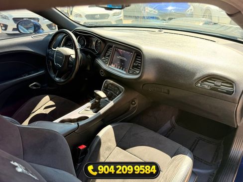 Used 2017 Dodge Challenger R/T Scat Pack RWD image 28