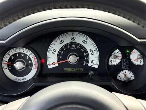 Used 2007 Toyota FJ Cruiser Base image 25