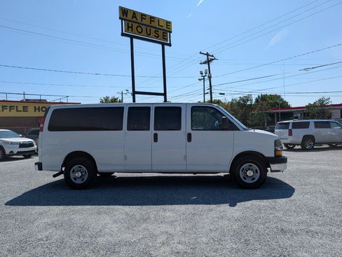 Used 2013 Chevrolet Express 3500 LT w/ LT Preferred Equipment Group RWD image 5