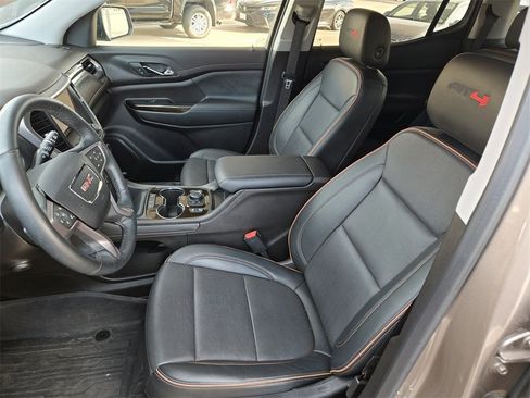 Used 2023 GMC Acadia AT4 w/ Technology Package image 26
