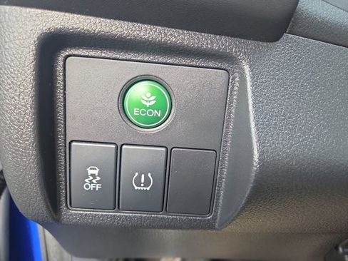 Used 2018 Honda HR-V EX-L image 18