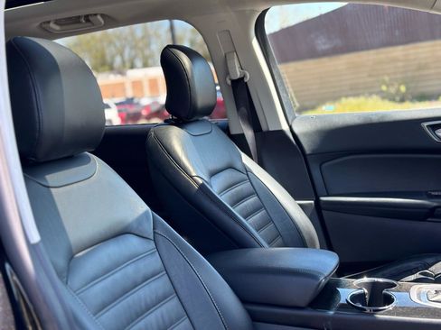 Used 2015 Ford Edge SEL w/ Equipment Group 201A AWD/4WD image 45