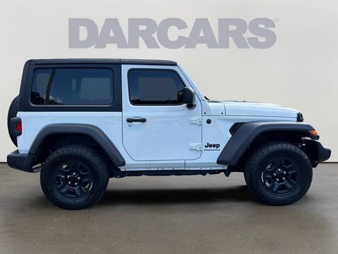 Used 2024 Jeep Wrangler Sport AWD/4WD image 8