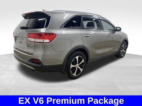 Used 2016 Kia Sorento EX w/ EX Premium Package AWD/4WD image 4