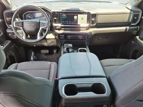 Used 2023 Chevrolet Silverado 1500 RST w/ Convenience Package II RWD image 17
