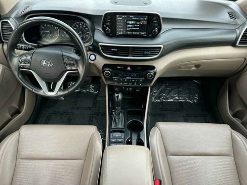 Used 2021 Hyundai Tucson Limited AWD/4WD image 16