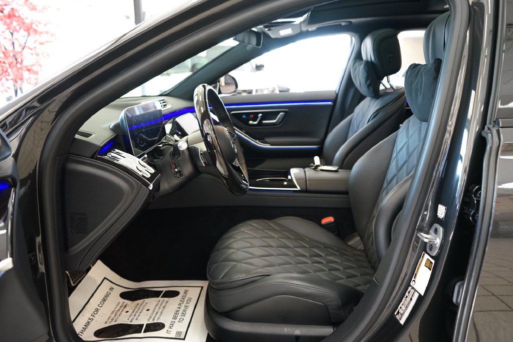 Used 2023 Mercedes-Benz S 580e 4MATIC Sedan image 30