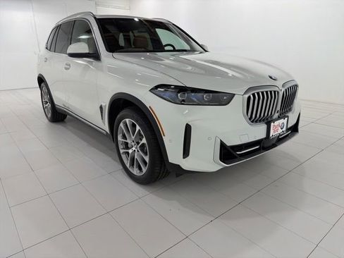 Used 2026 BMW X5 xDrive40i w/ Climate Comfort Package AWD/4WD image 7