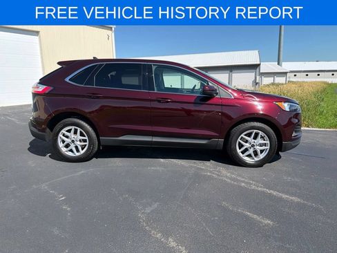 Certified 2023 Ford Edge SEL w/ Convenience Package AWD/4WD image 3