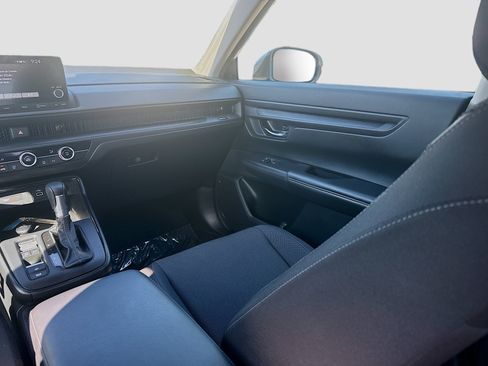 Used 2025 Honda CR-V LX image 21