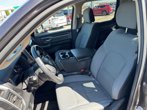 Used 2020 RAM 1500 Big Horn AWD/4WD image 6