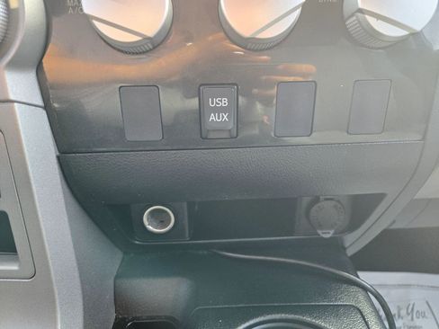 Used 2013 Toyota Tundra 4x4 CrewMax w/ TRD Off-Road Pkg image 26