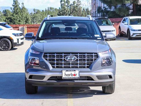 New 2026 Hyundai Venue SEL image 2