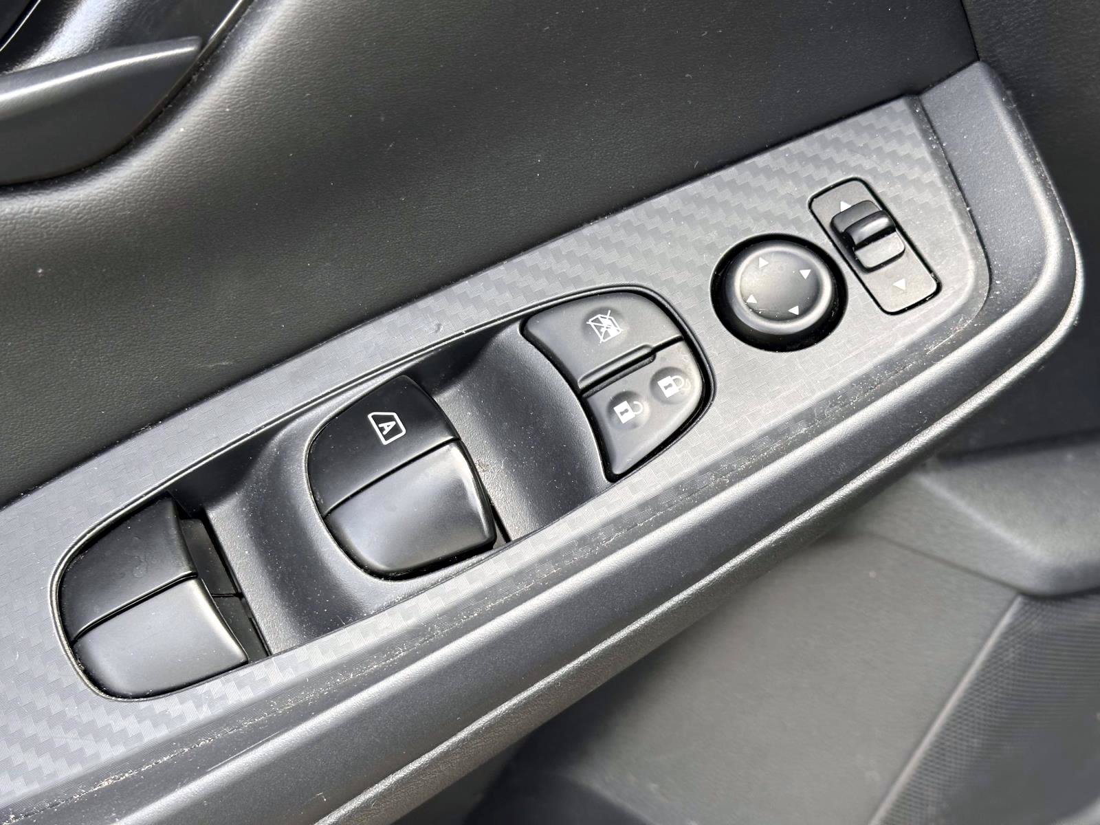 Certified 2024 Nissan Sentra S FWD image 17