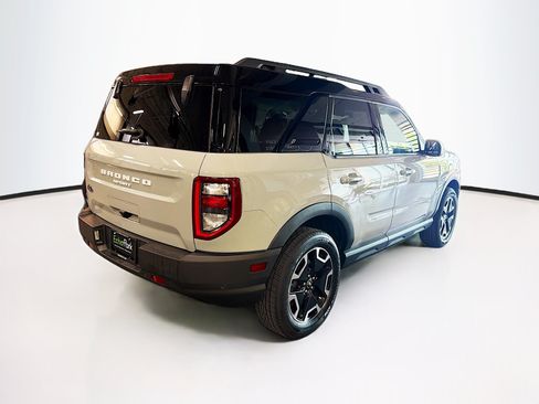 Used 2022 Ford Bronco Sport Outer Banks w/ Tech Package AWD/4WD image 9