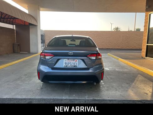 Used 2025 Toyota Corolla LE image 8