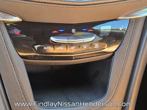 Used 2020 Cadillac XT5 Premium Luxury w/ LPO, Floor Liner Package image 25