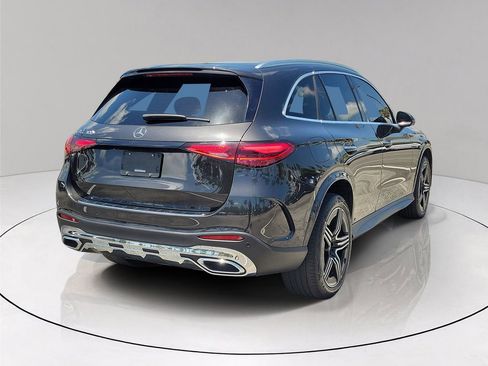 Used 2023 Mercedes-Benz GLC 300 image 6