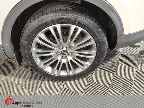 Used 2017 Lincoln MKX Reserve w/ Lincoln MKX Climate Package AWD/4WD image 54
