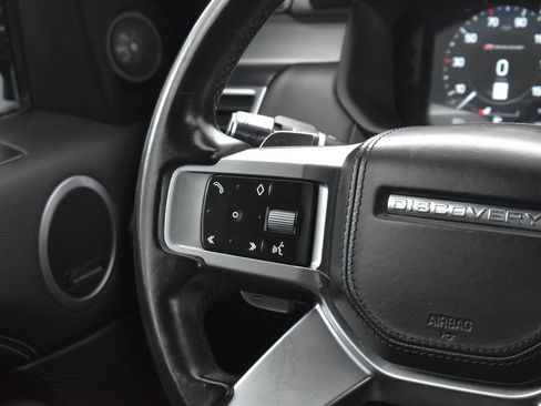 Used 2022 Land Rover Discovery HSE R-Dynamic image 18