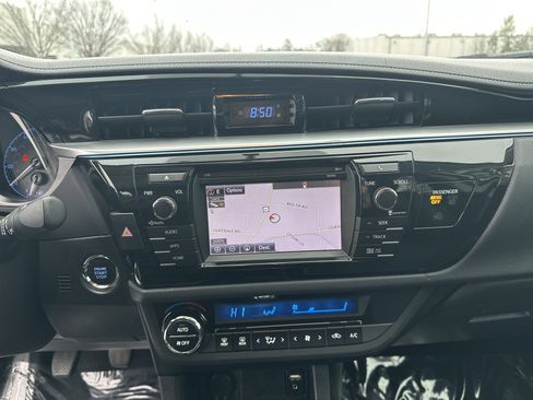 Used 2014 Toyota Corolla S image 24