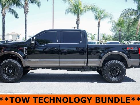 Used 2017 Ford F250 King Ranch w/ King Ranch Ultimate Package image 5