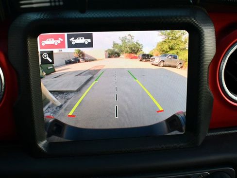 Used 2021 Jeep Gladiator Rubicon w/ Dual Top Group image 60