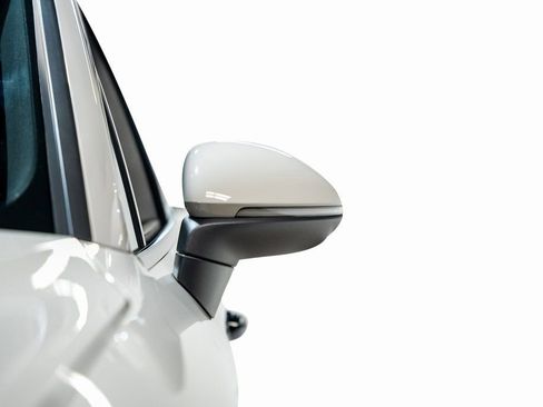 Used 2022 Porsche Cayenne S Platinum image 7