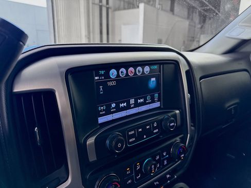 Used 2018 GMC Sierra 1500 SLT AWD/4WD image 11