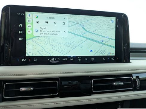 New 2026 Lincoln Aviator AWD image 27