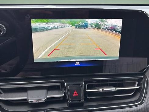 Used 2025 Chevrolet TrailBlazer RS w/ Convenience Package FWD image 26