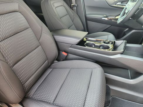 New 2026 Chevrolet Equinox LT w/ Midnight Edition image 10