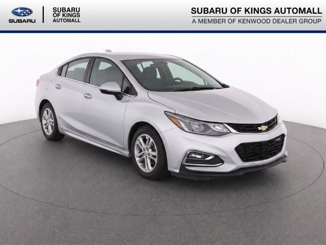 Used 2018 Chevrolet Cruze LT FWD image 1