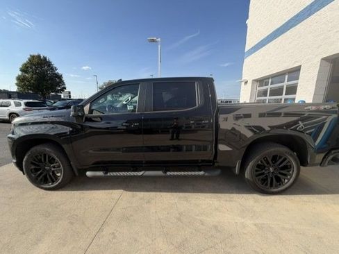 Used 2022 Chevrolet Silverado 1500 RST w/ Rally Edition AWD/4WD image 11