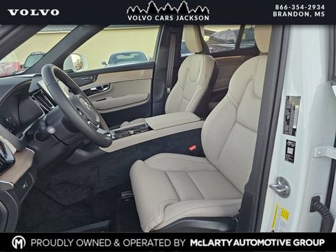 New 2026 Volvo XC90 B6 Ultra w/ Protection Package AWD/4WD image 13