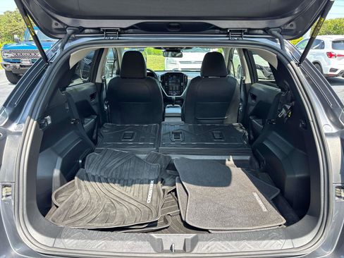 Used 2024 Subaru Crosstrek 2.0i Premium image 18