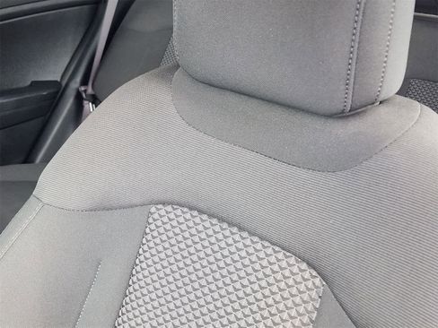 Used 2023 Kia Sportage LX image 15